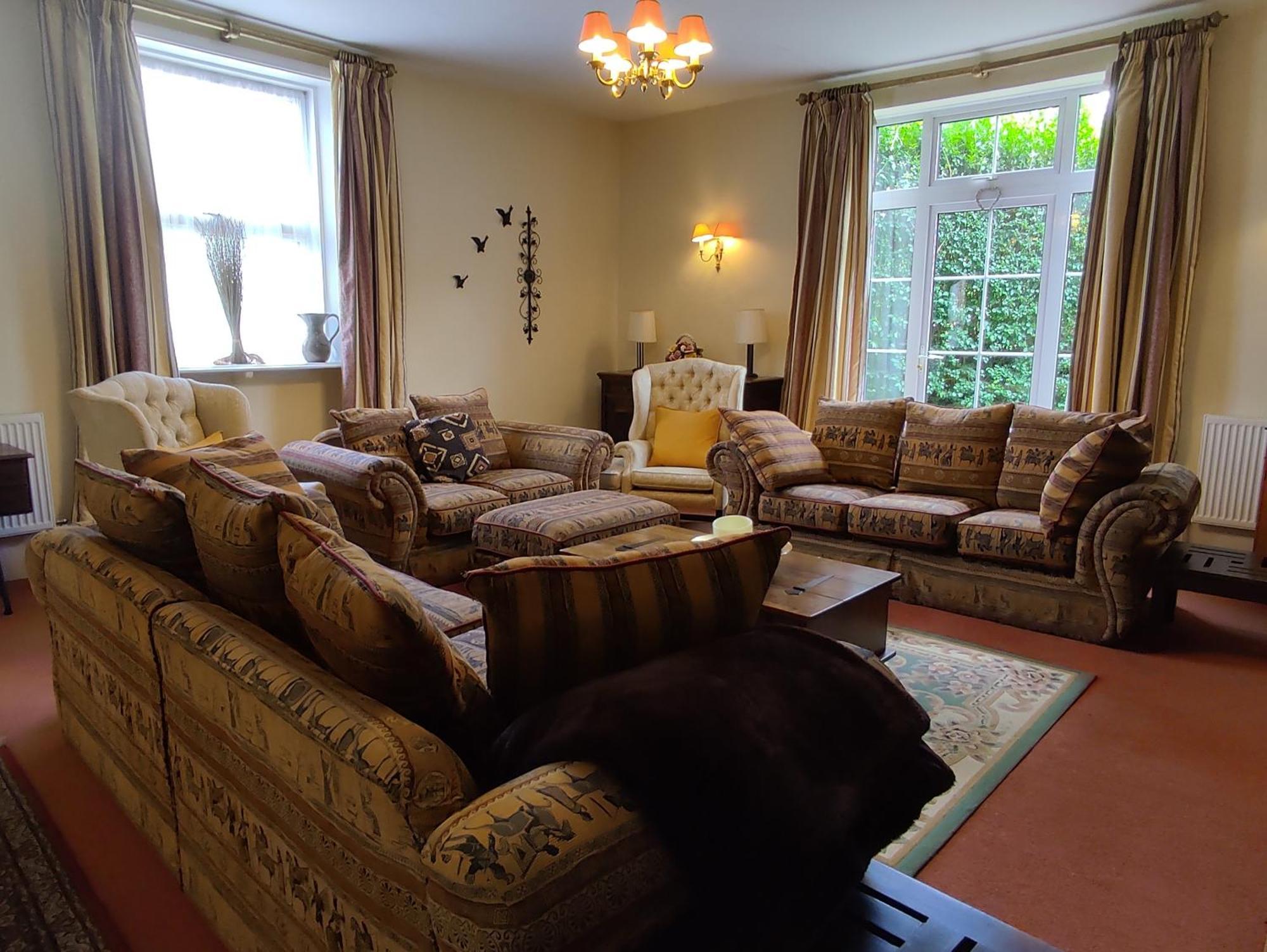 The Old Stables Self Catering Villa Salisbury Room photo