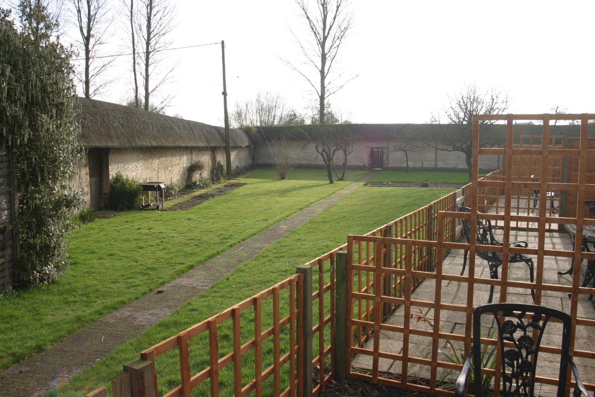 The Old Stables Self Catering Villa Salisbury Exterior photo