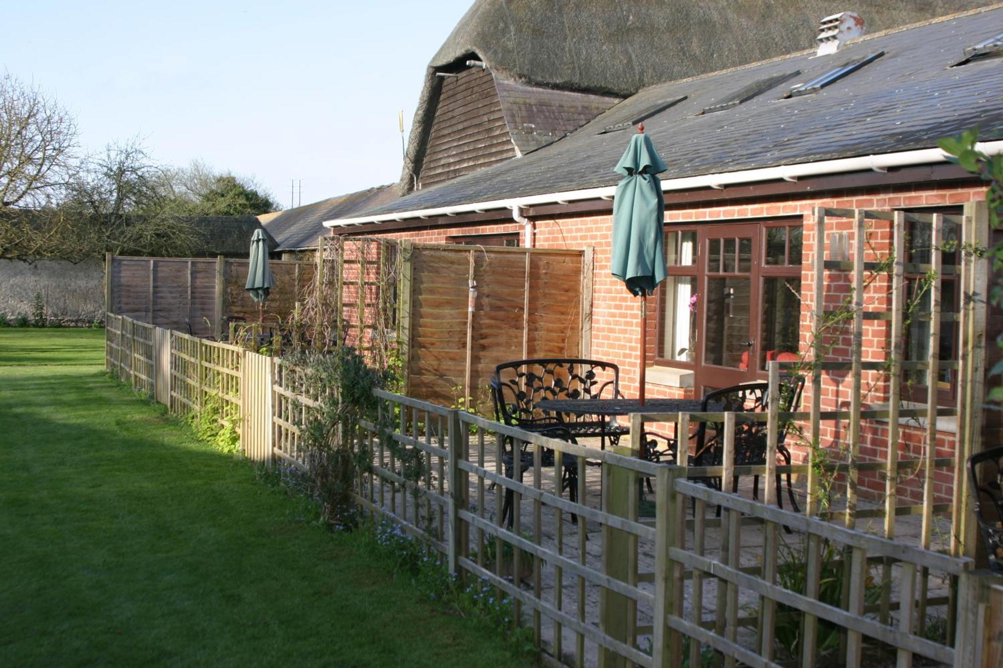 The Old Stables Self Catering Villa Salisbury Exterior photo